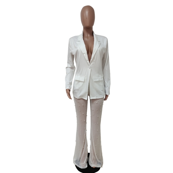 2 pieces set outfit new pants with beads details. Size L Strech Material - Picture 3 of 6